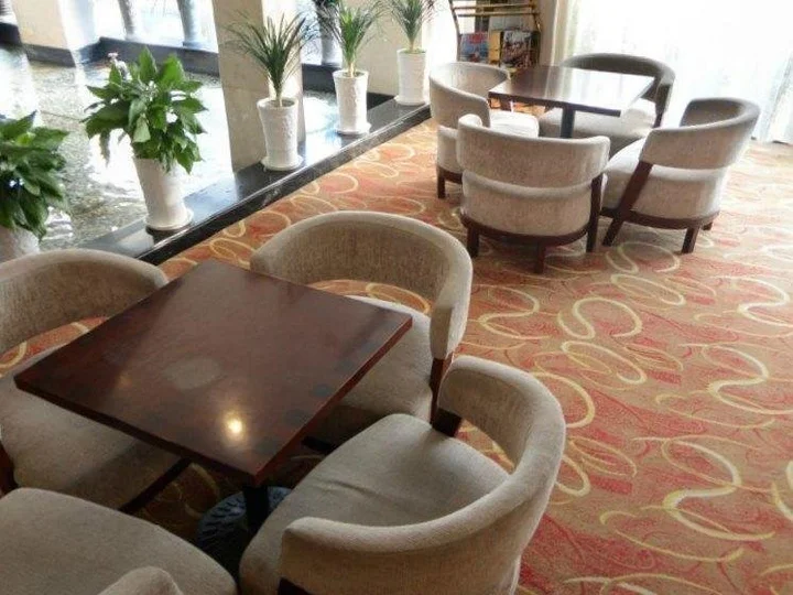 Линьи: Luban International Hotel