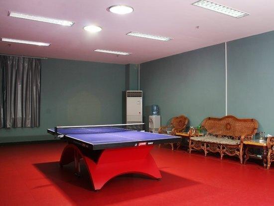 Линьи: Luban International Hotel