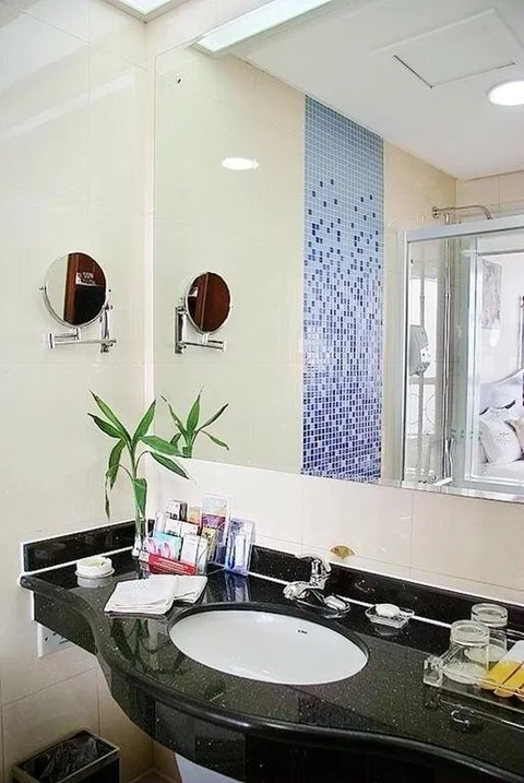 Линьи: Luban International Hotel