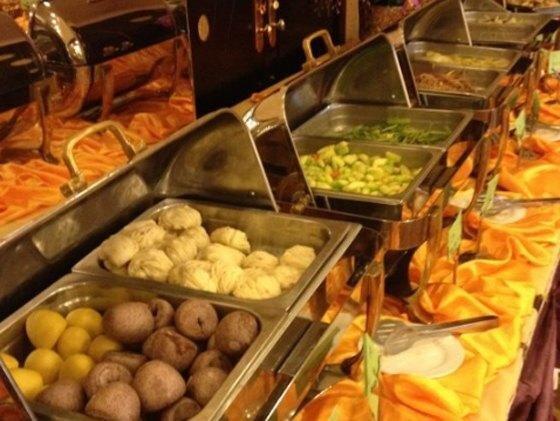 Линьи: Luban International Hotel