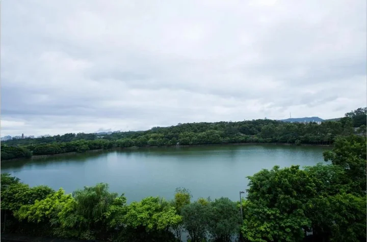 Хойчжоу: Gold Lake Hotel