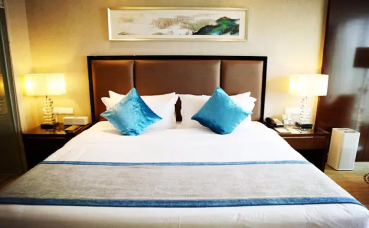 Чэнду: Chengdu Rising Butterfly Hotel