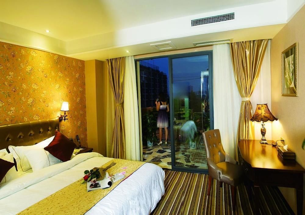 Чэнду: Chengdu Care U Well Hotel