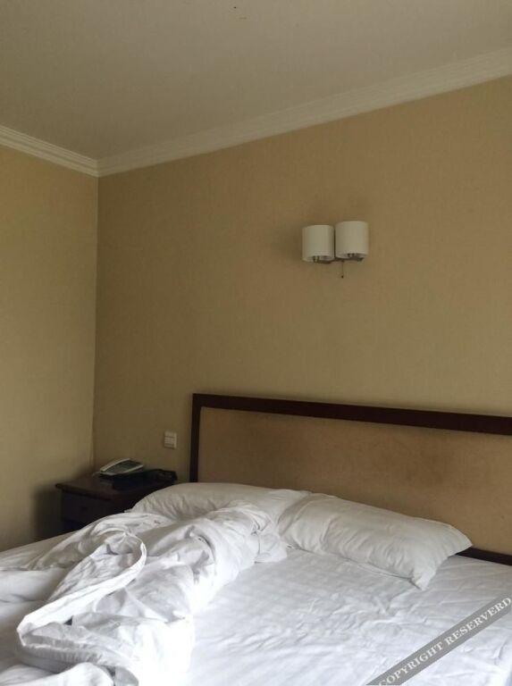 Golden Inn — фото 1