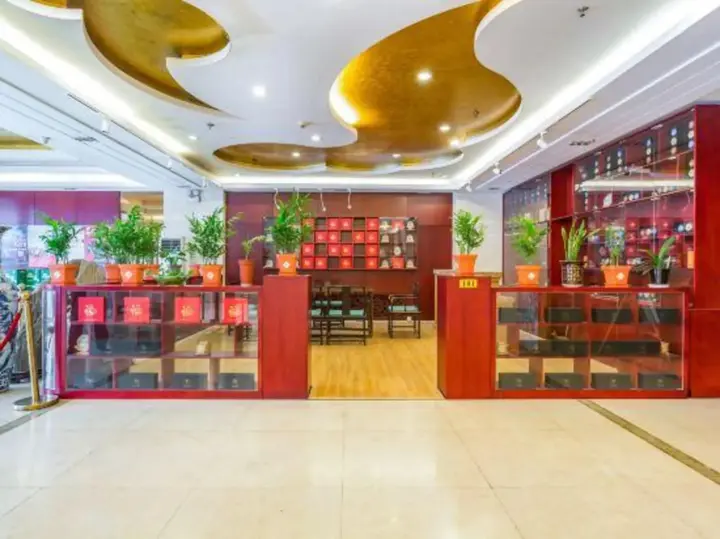 Пекин: Kunming Building