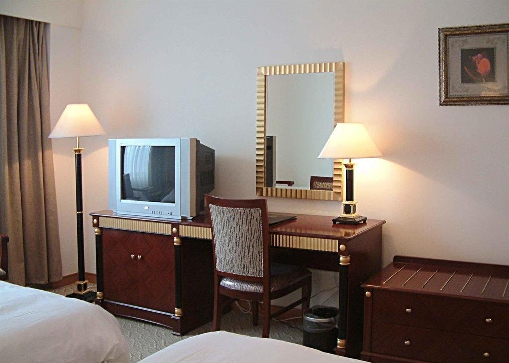 Шанхай: Shanghai Railway Mansion Hotel