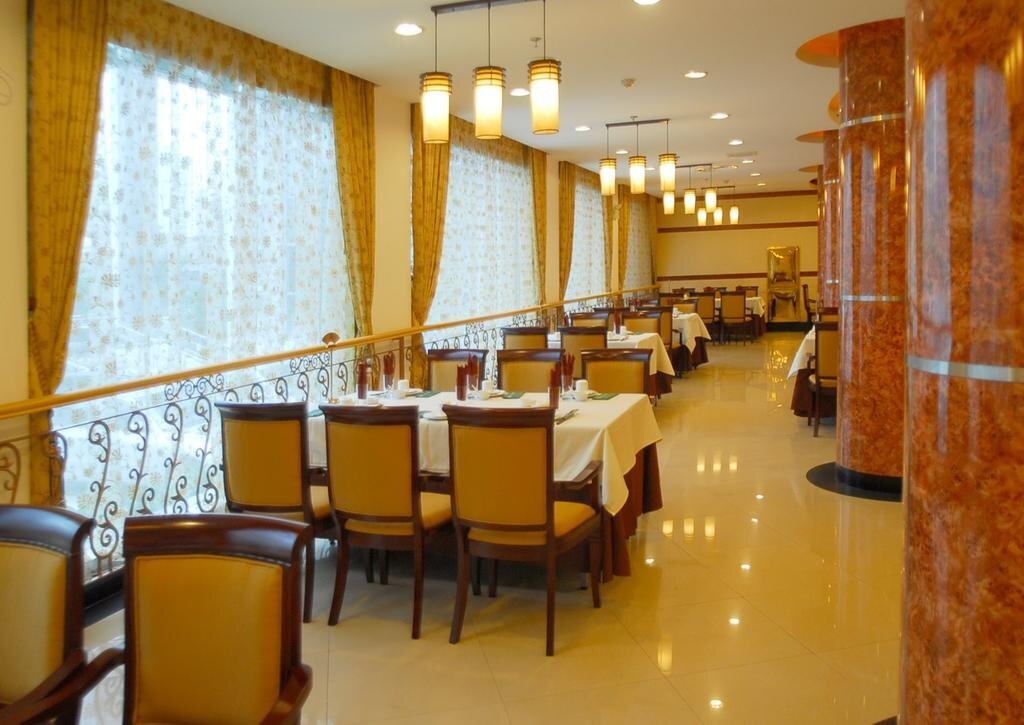 Шанхай: Shanghai Railway Mansion Hotel