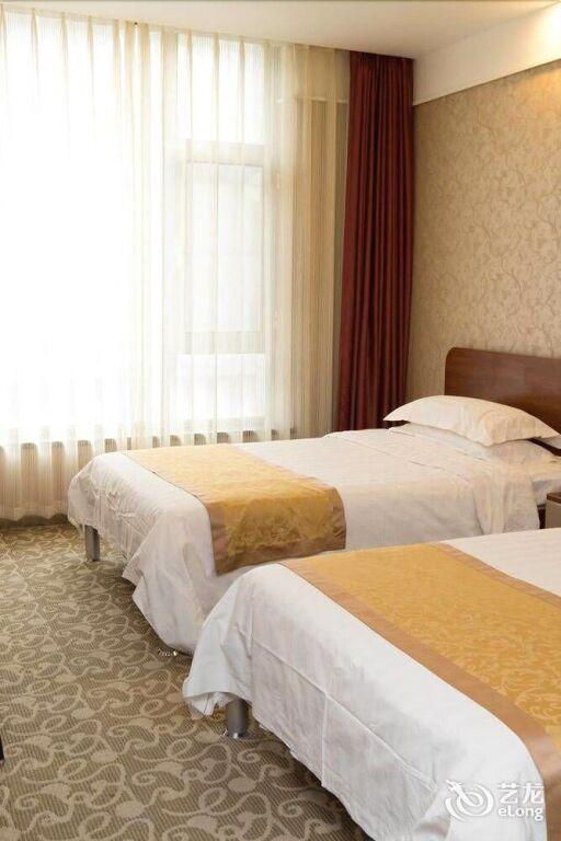 Пекин: Super 8 Hotel Hepingli - Beijing