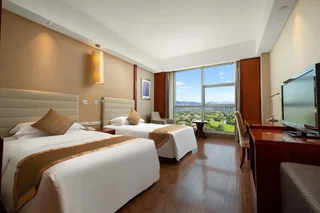 Цзинхун: Empark Grand Hotel