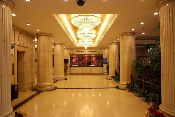 Пекин: Huafeng Beijing