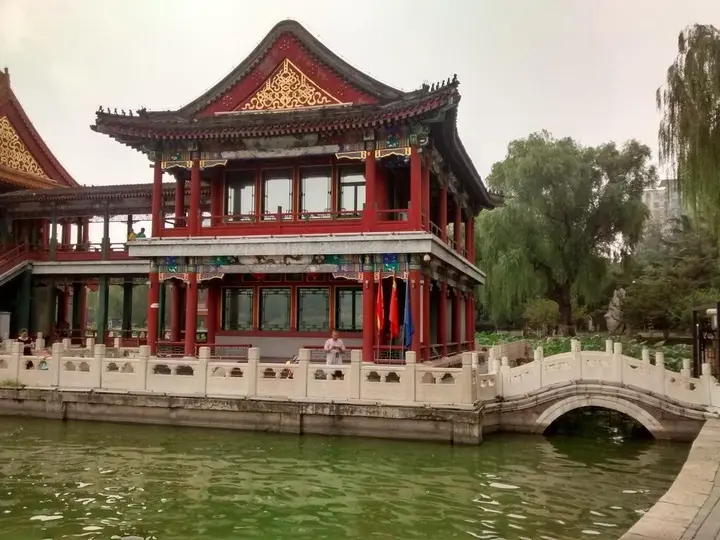 Пекин: Huafeng Beijing