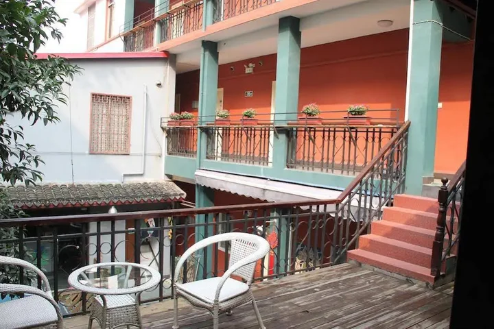 Шанхай: Binjia International Youth Hostel - Shanghai