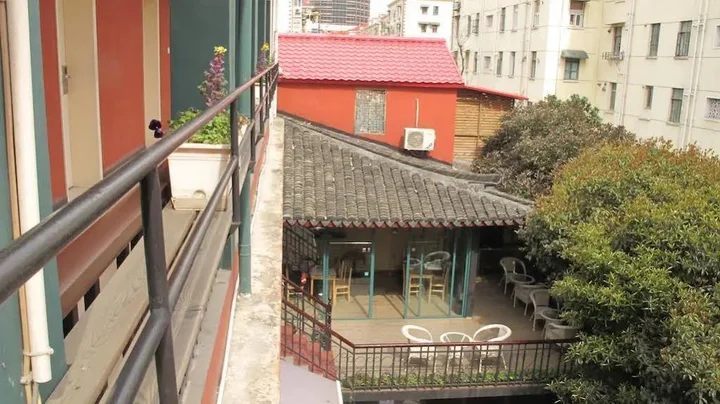 Шанхай: Binjia International Youth Hostel - Shanghai