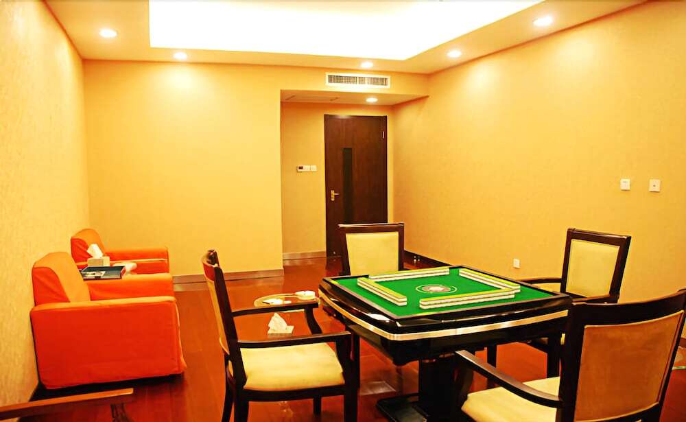 Пекин: Beijing Century Huatian Hotel