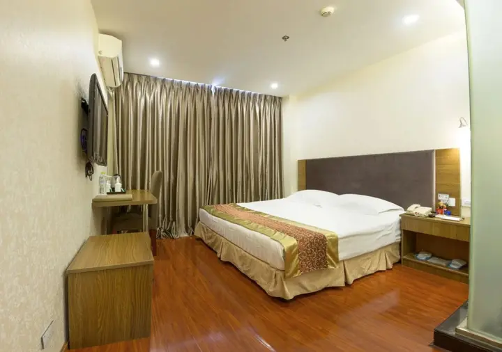 Чэнду: Forstar Hotel Xiaojiahe