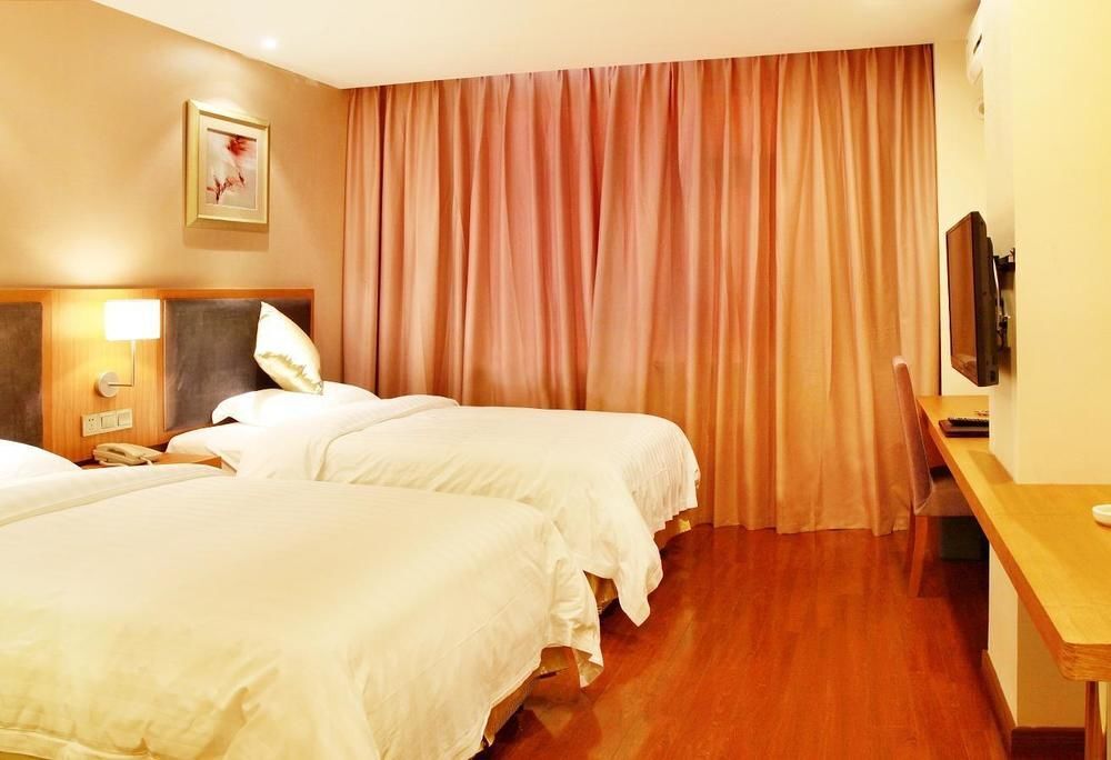 Чэнду: Jiahao Pinjia Express Hotel