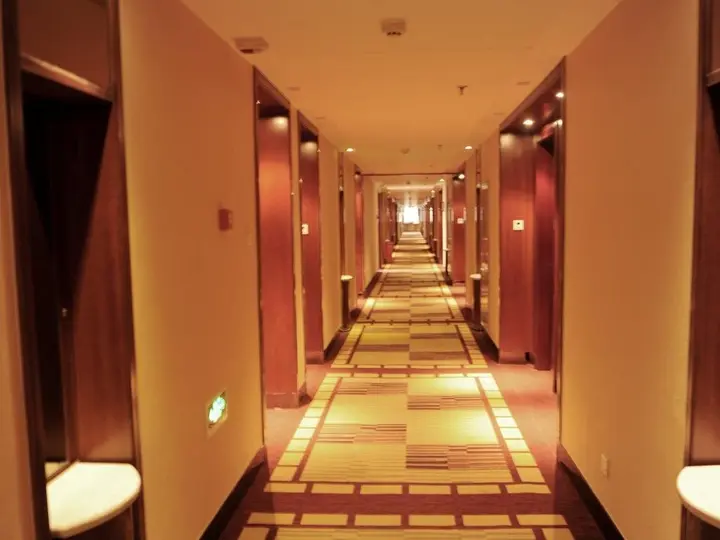 Цзинин: Rezen Qingjie Hotel (Jining New Stadium Branch)