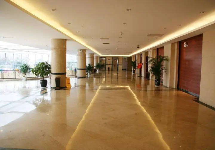 Куньмин: Dian Chi Hotel