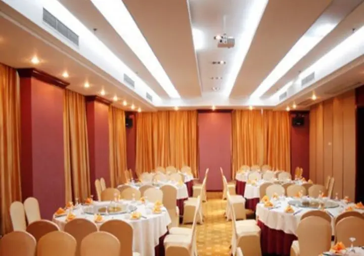 Шанхай: Kunshan D H Hotel