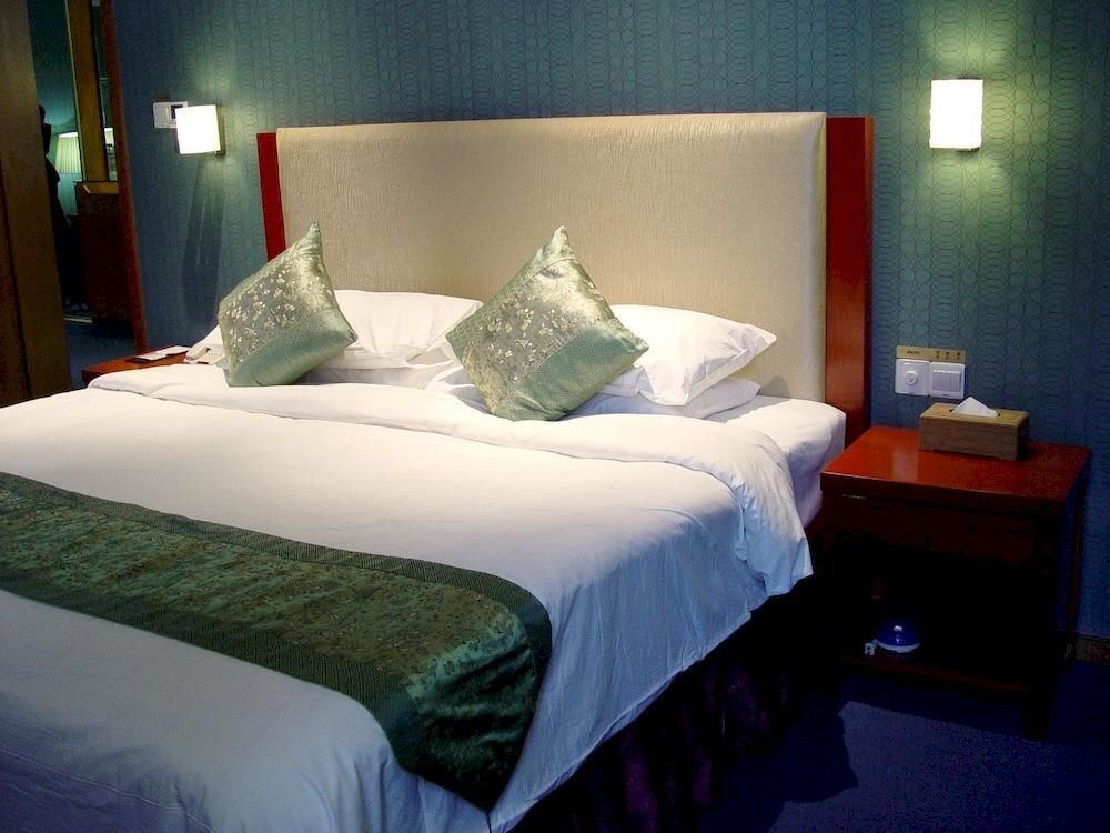 Шанхай: Fortune Hotel