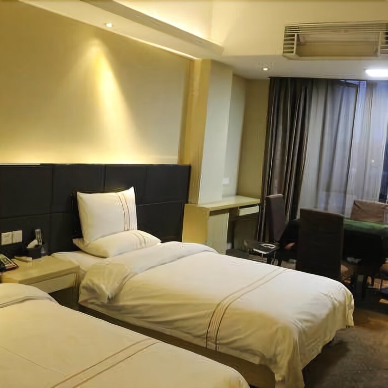 Вэйнань: Furun Hotel (Huashan Visitor Center)
