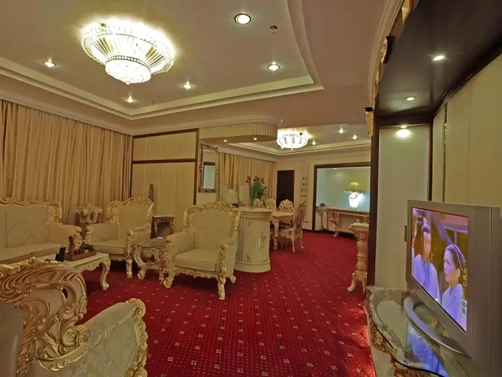 Наньчан: Jindu Crown Hotel