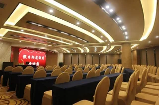 Даньдун: Sunny Resort Hotel - Dandong