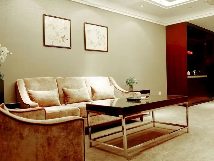 Уси: Jiangyin Kairun International Hotel
