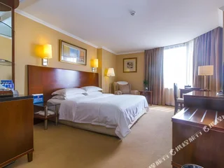 Пекин: The Twenty First Century Hotel