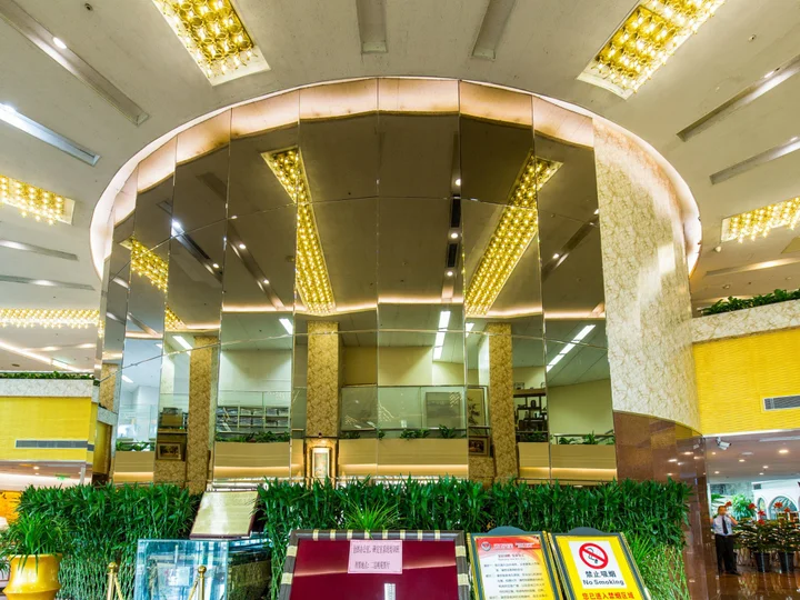 Пекин: The Twenty First Century Hotel
