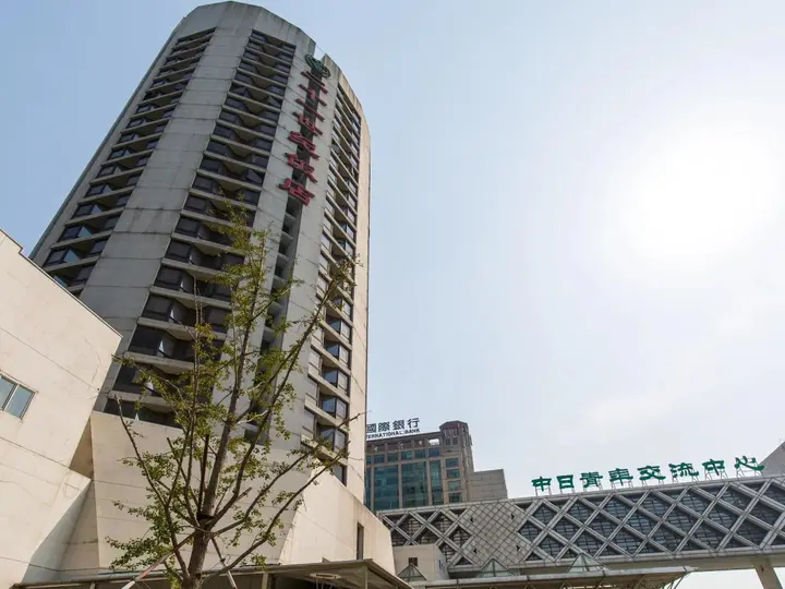 Пекин: The Twenty First Century Hotel