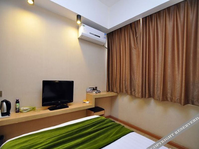 Куньмин: Kunming Yingwang E Jie Hotel