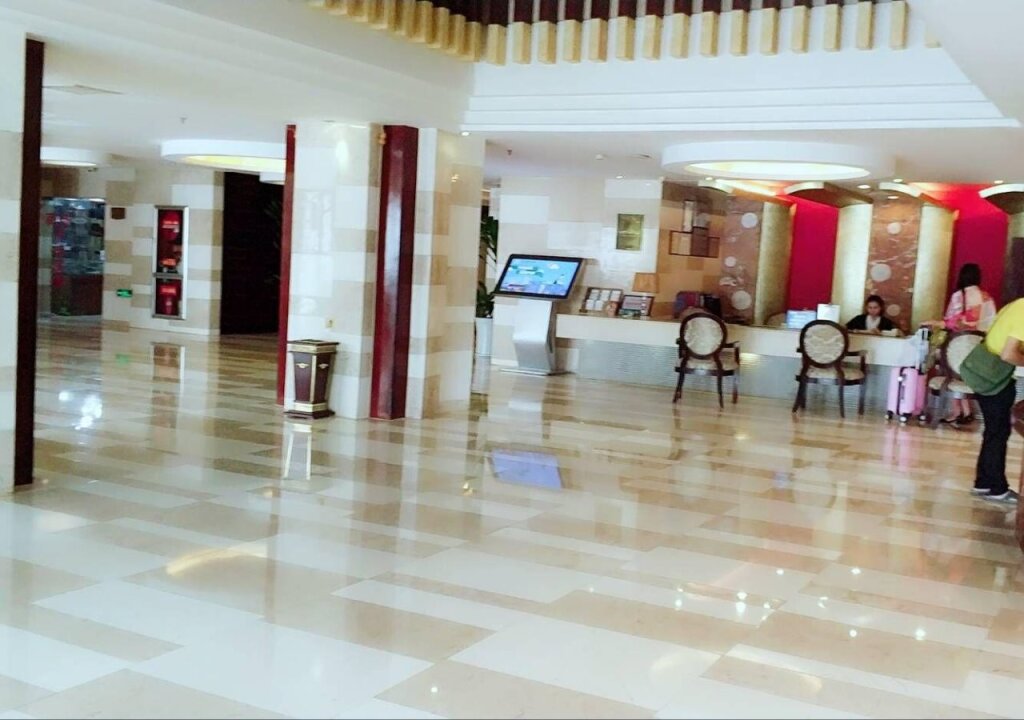 Наньчан: Braim Seasons Hotel Nanchang
