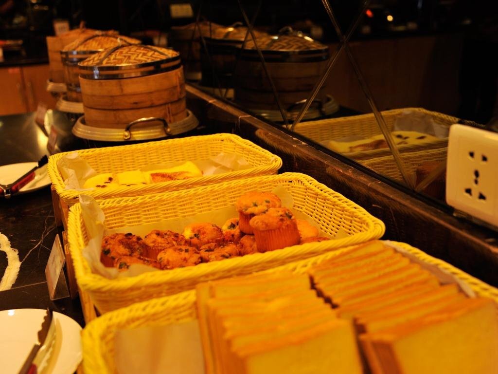 Чэнду: Phoenix Regalia Hotel (Chengdu Taisheng)