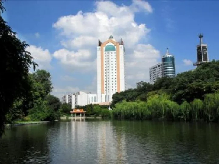 Хэфэй: Excemon Hefei Peace Hotel
