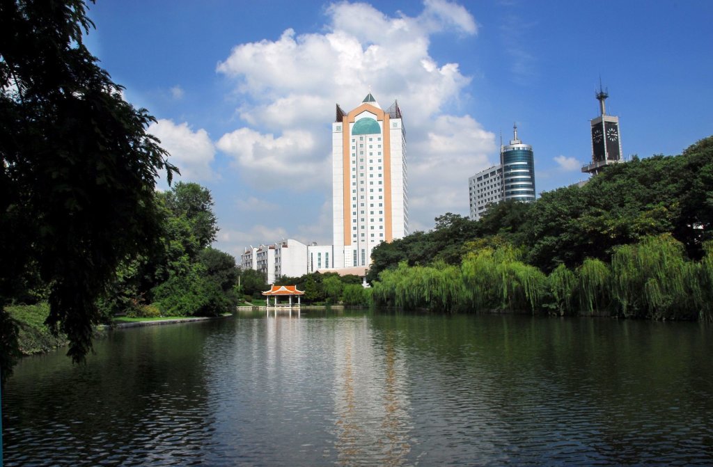 Хэфэй: Excemon Hefei Peace Hotel