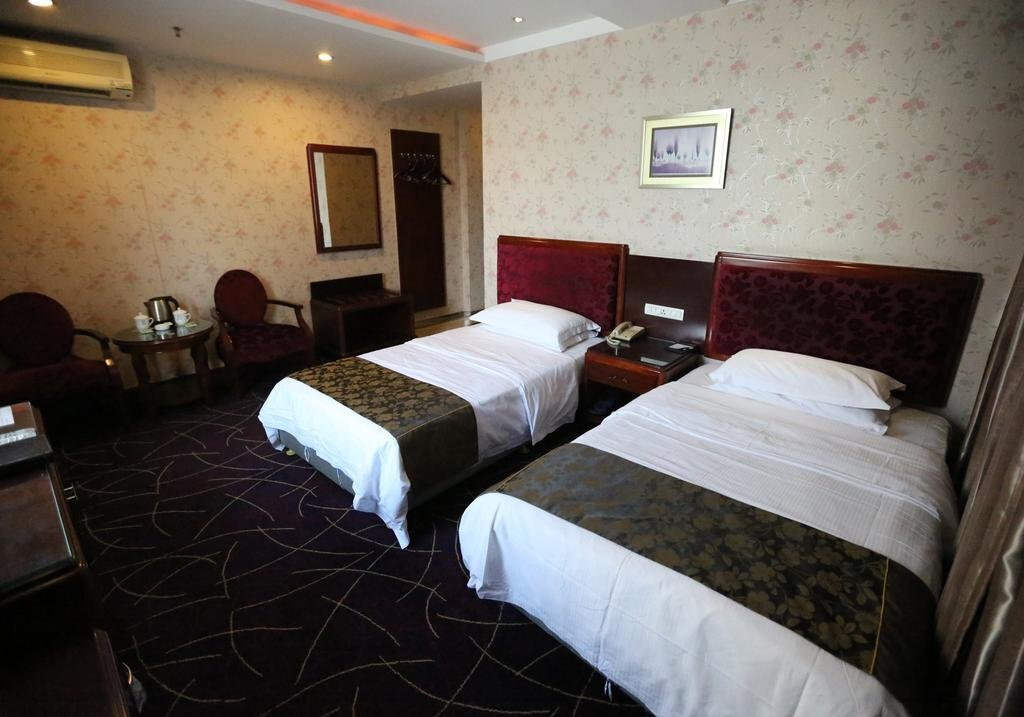 Наньчан: Milan Holiday Hotel