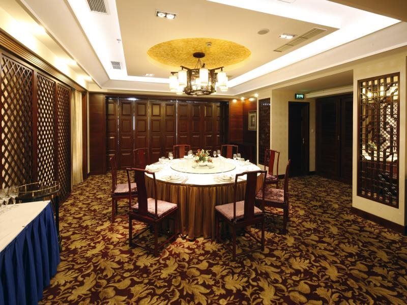 Шанхай: Golden Rich Hotel