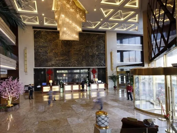 Шанхай: Golden Rich Hotel