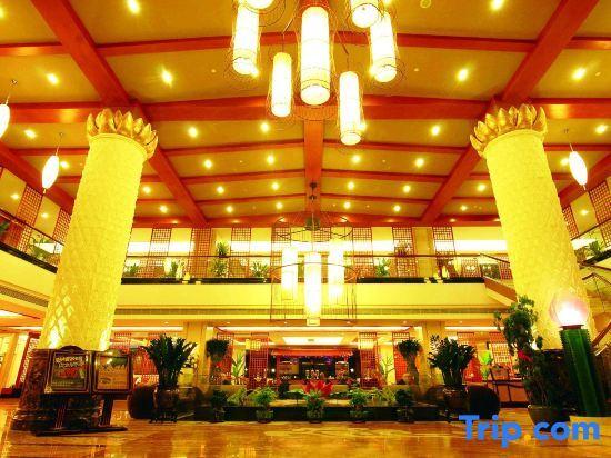 Хейан: Yeyuan Hotspring Holiday Hotel