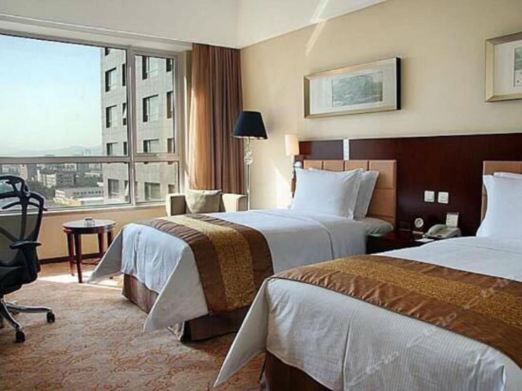 Пекин: Yulong International Hotel