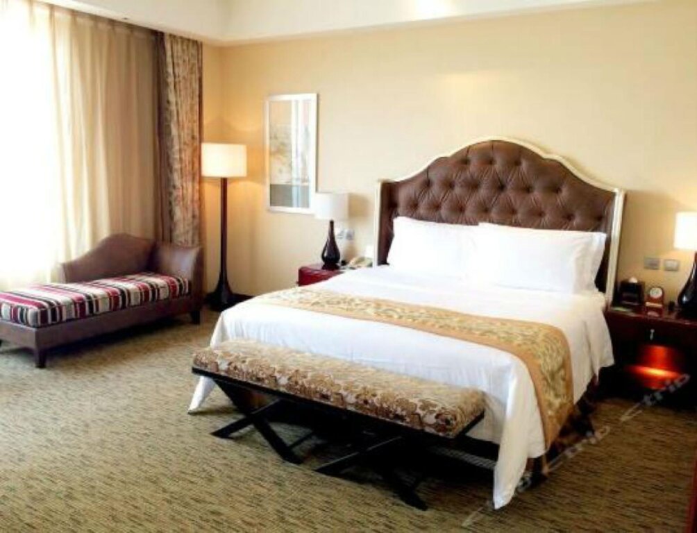 Пекин: Yulong International Hotel