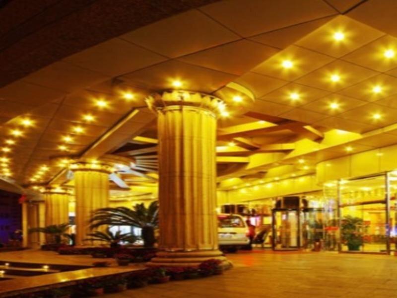 Даньдун: Zhonglian Hotel - Dandong