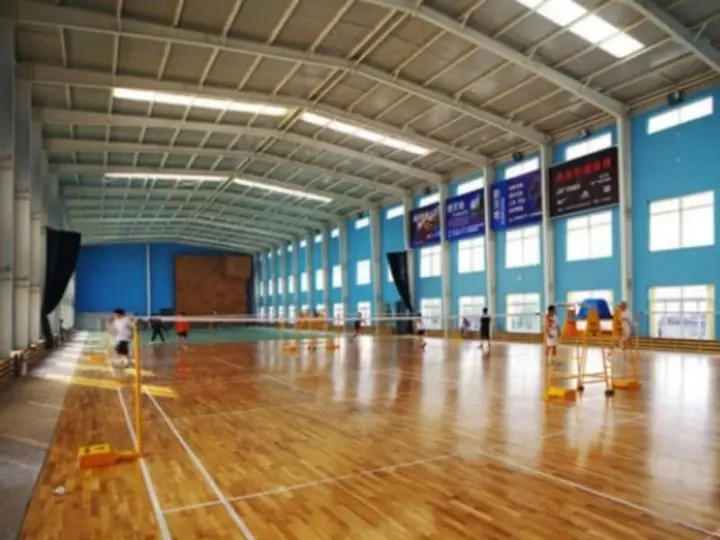 Даньдун: Zhonglian Hotel - Dandong