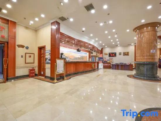Даньдун: Zhonglian Hotel - Dandong