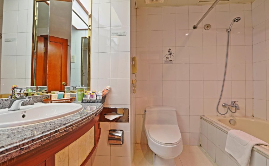 Даньдун: Zhonglian Hotel - Dandong