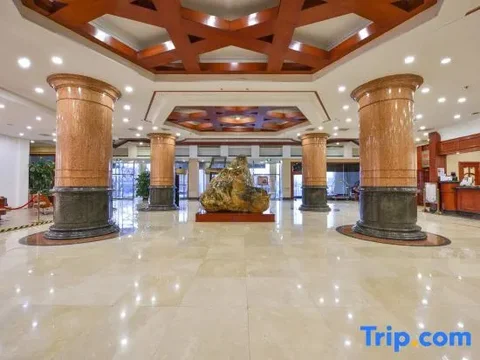 Даньдун: Zhonglian Hotel - Dandong