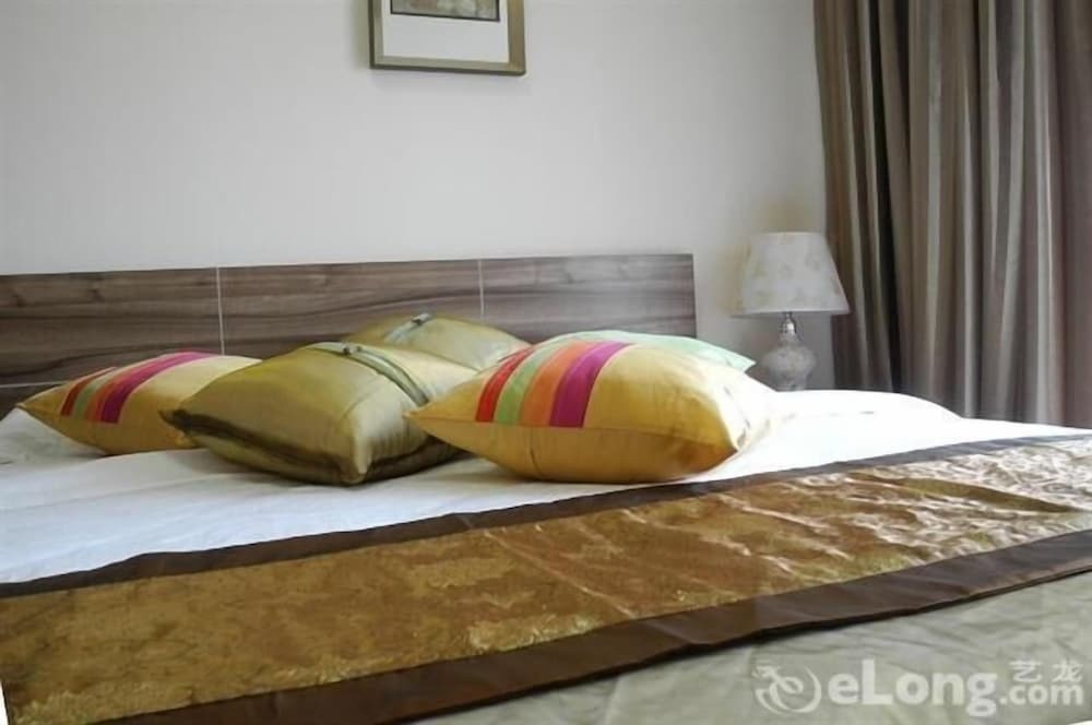 Шэньчжэнь: Maple Leaf Kwaifa Apartment