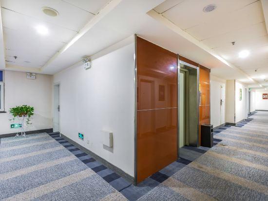 Баодин: Eaka Hotel
