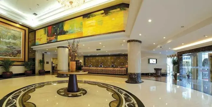 Фучжоу: Fuzhou Golden Hotel